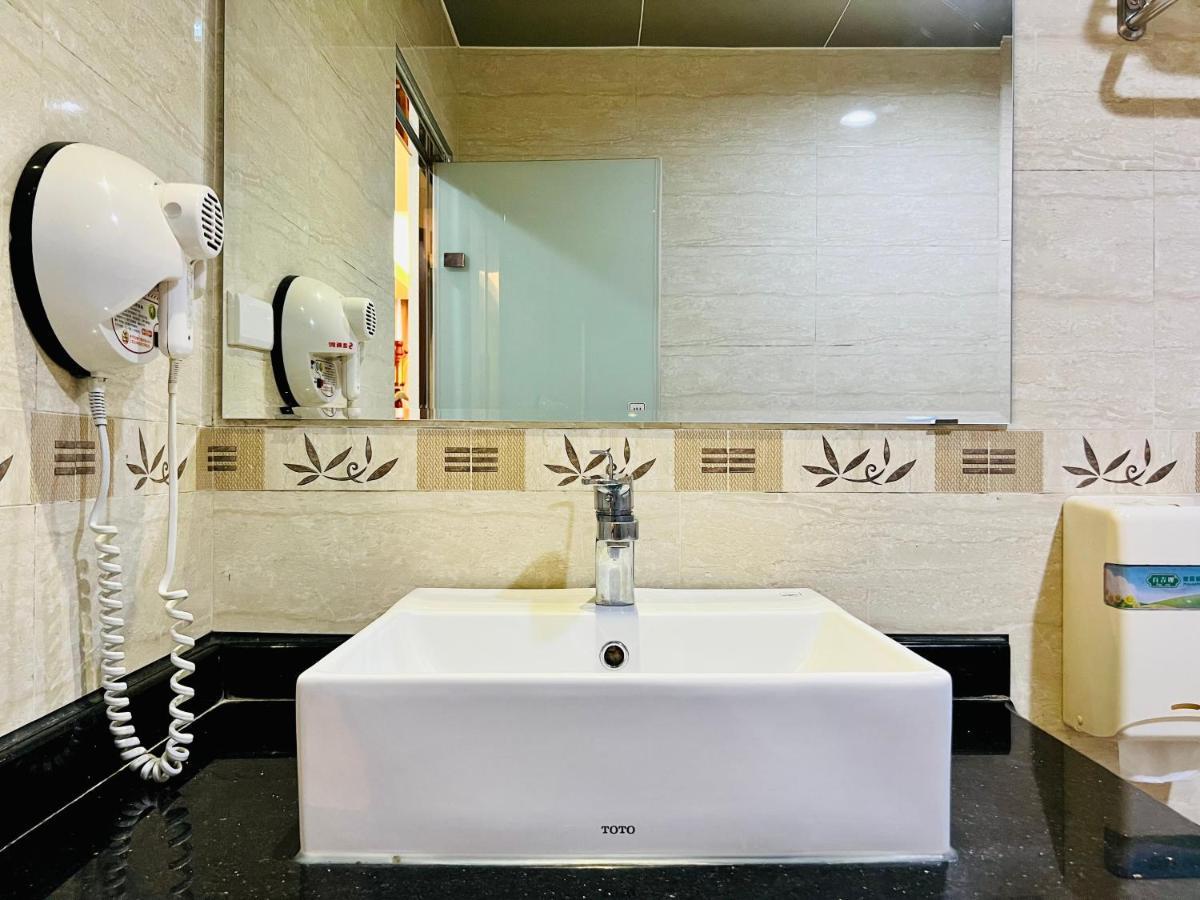 Mucha Boutique Hotel Yilan Kültér fotó