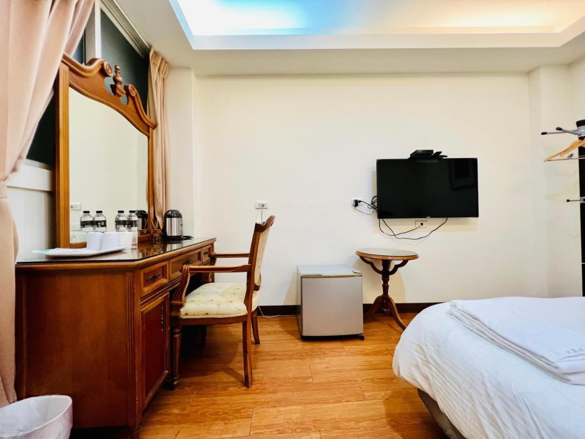 Mucha Boutique Hotel Yilan Kültér fotó